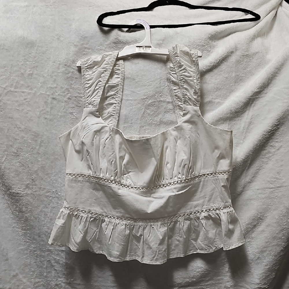 Nwt Wild Fable White Ruffled Top
